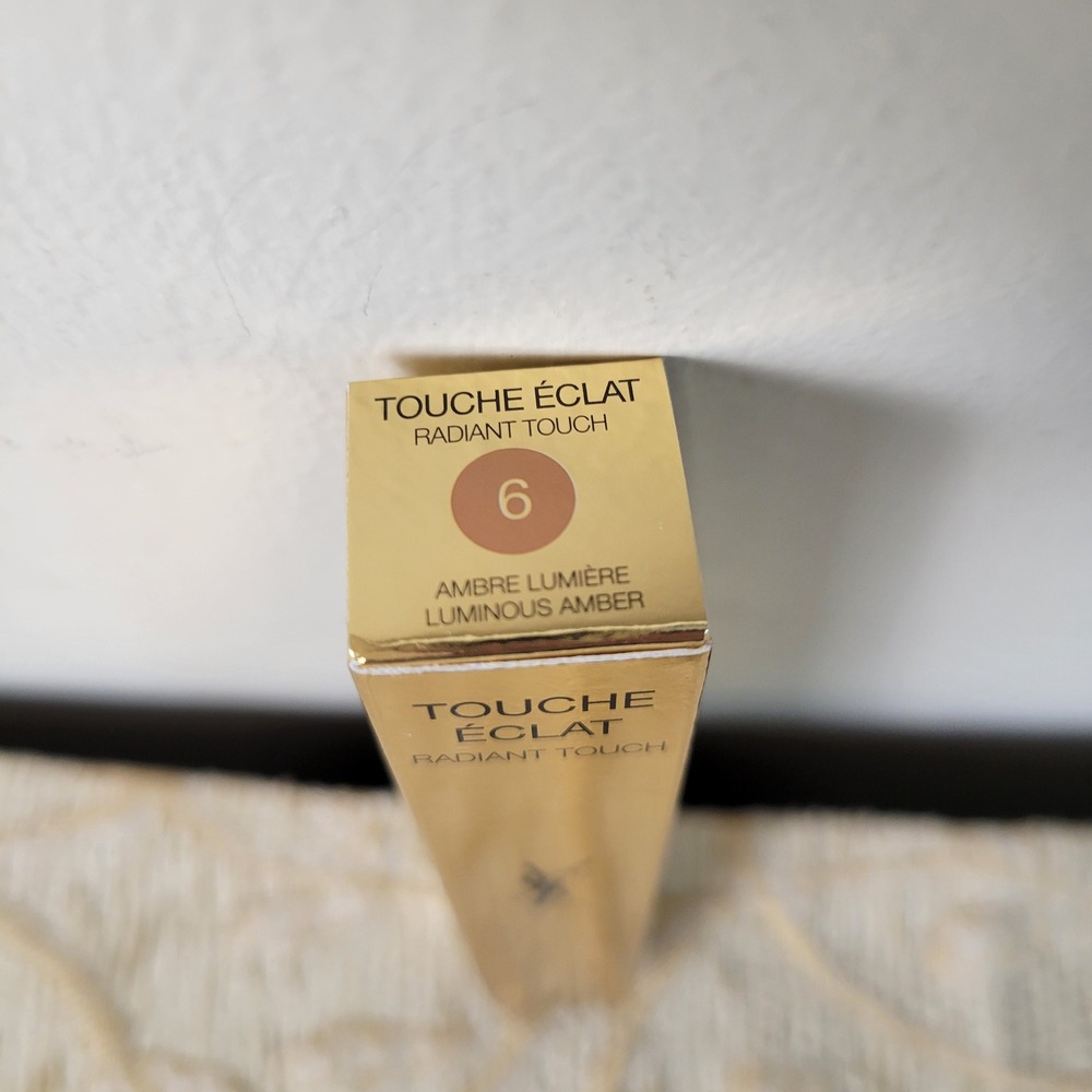 YSL Touche Eclat Radiant Touch Highlighter Concealer Choose Shade 6 7 8 NEW - Picture 5 of 7